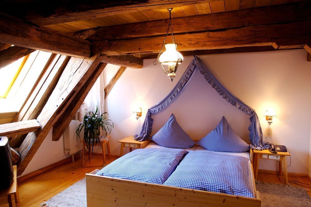 Landhaus Zum Falken Tauberzell Exteriör bild